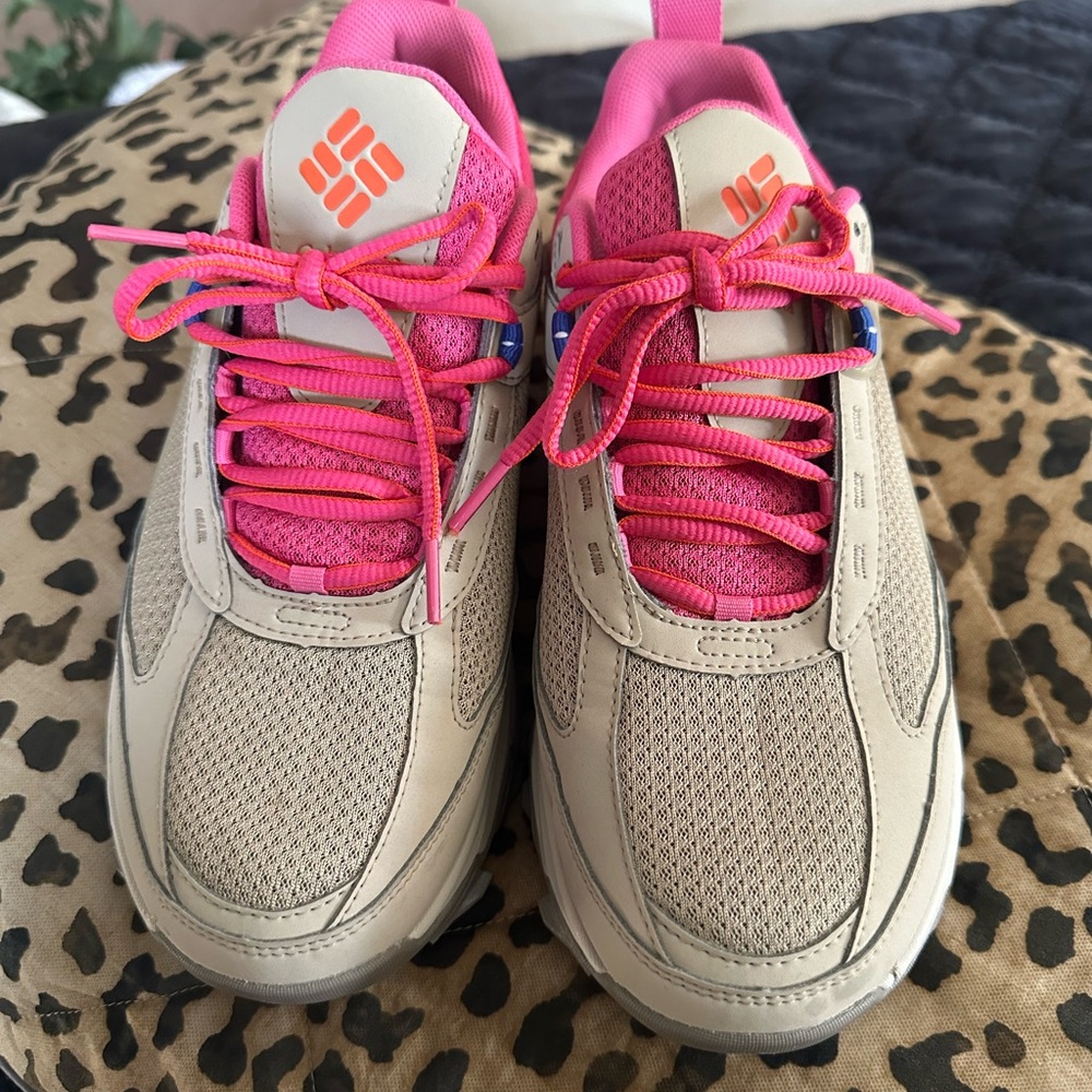 Columbia Beige/grey  and Pink Sneakers